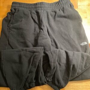 Preowned Women’s The North Face Medium Sweatpants